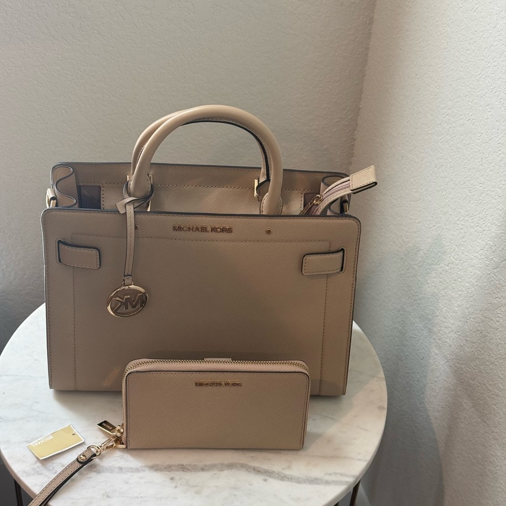 Michael Kors Tan Satchel and Wallet Set (New with tags)